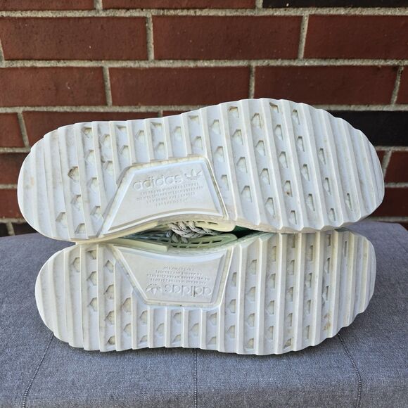 Size 10 - adidas Pharrell x NMD Hu Trail China Exclusive Youth - Picture 8 of 10